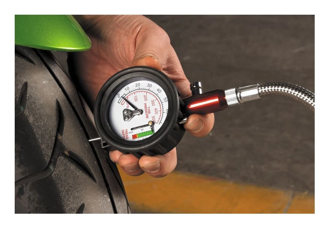 BikeMaster 2-in-1 Tire Gauge 4 BikeMaster 2-in-1 Tire Gauge - Image 2